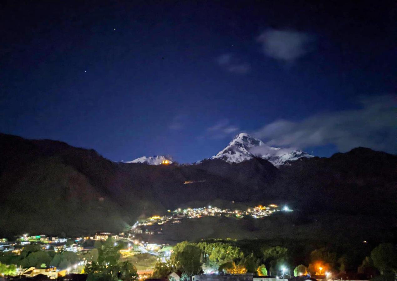 Milky Way Otel Kazbegi Dış mekan fotoğraf